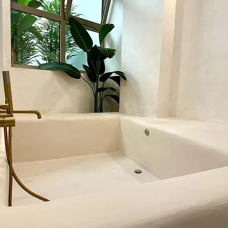 Anelsa Serranos 3 Apartamento